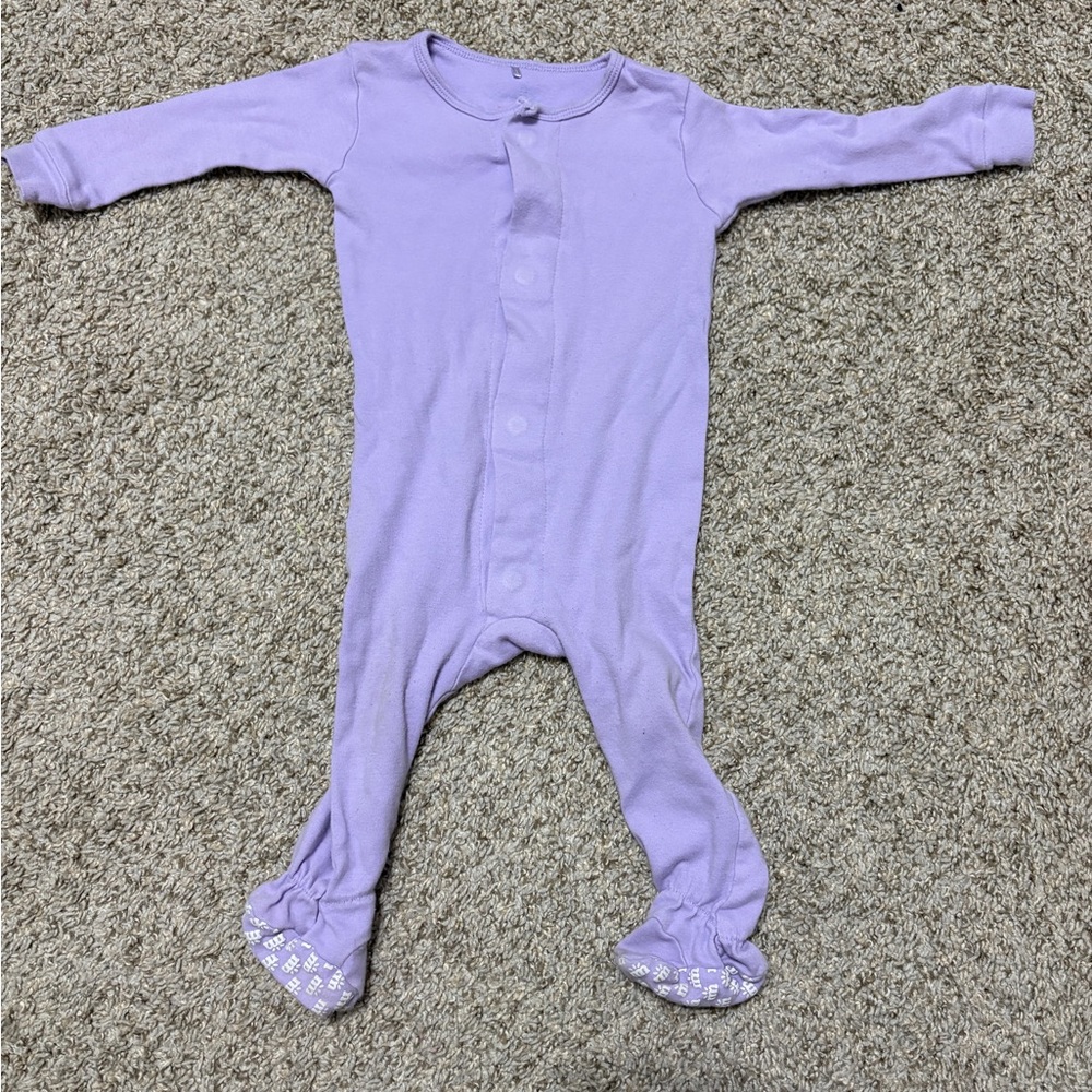 9-12 month magnetic sleeper